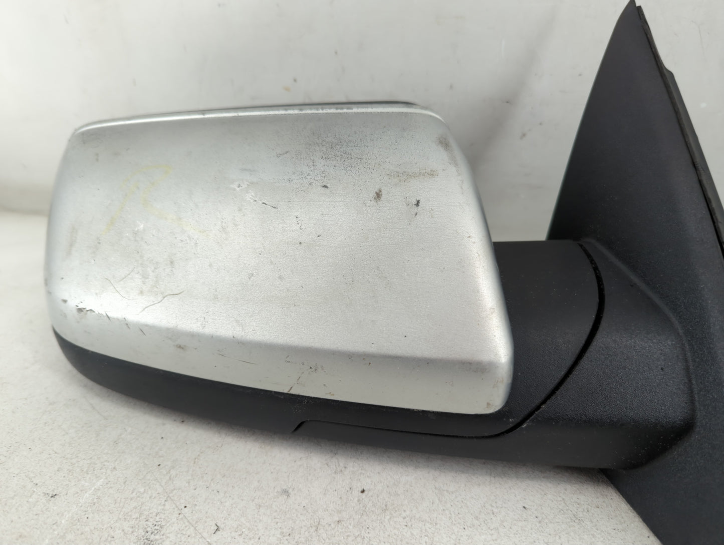 2013-2019 Ford Flex Passenger Side View Mirror - Right Door Mirror OEM Used - Oemusedautoparts1.com