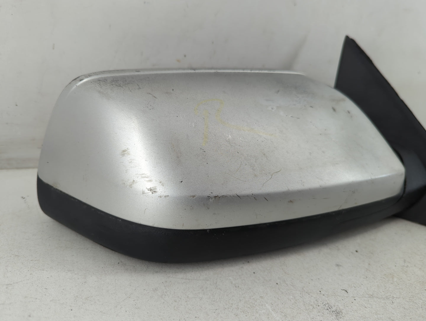 2013-2019 Ford Flex Passenger Side View Mirror - Right Door Mirror OEM Used - Oemusedautoparts1.com