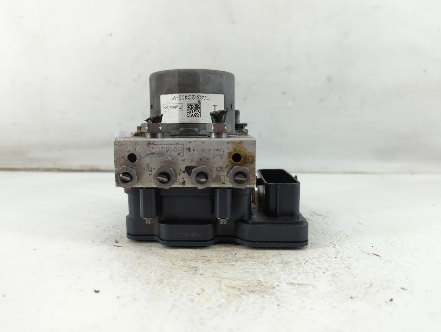 2013-2014 Ford Flex ABS Pump Control Module Replacement P/N:DA83-2C405-A Fits Fits 2013 2014 OEM Used Auto Parts - Oemusedau