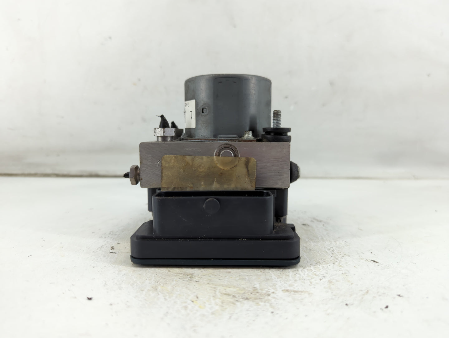 2013-2014 Ford Flex ABS Pump Control Module Replacement P/N:DA83-2C405-A Fits Fits 2013 2014 OEM Used Auto Parts - Oemusedau