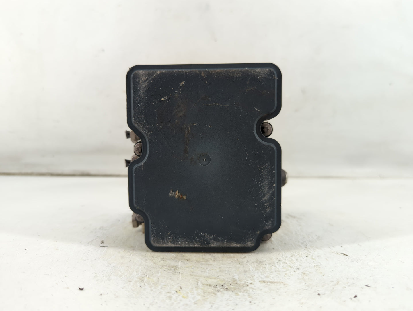 2013-2014 Ford Flex ABS Pump Control Module Replacement P/N:DA83-2C405-A Fits Fits 2013 2014 OEM Used Auto Parts - Oemusedau