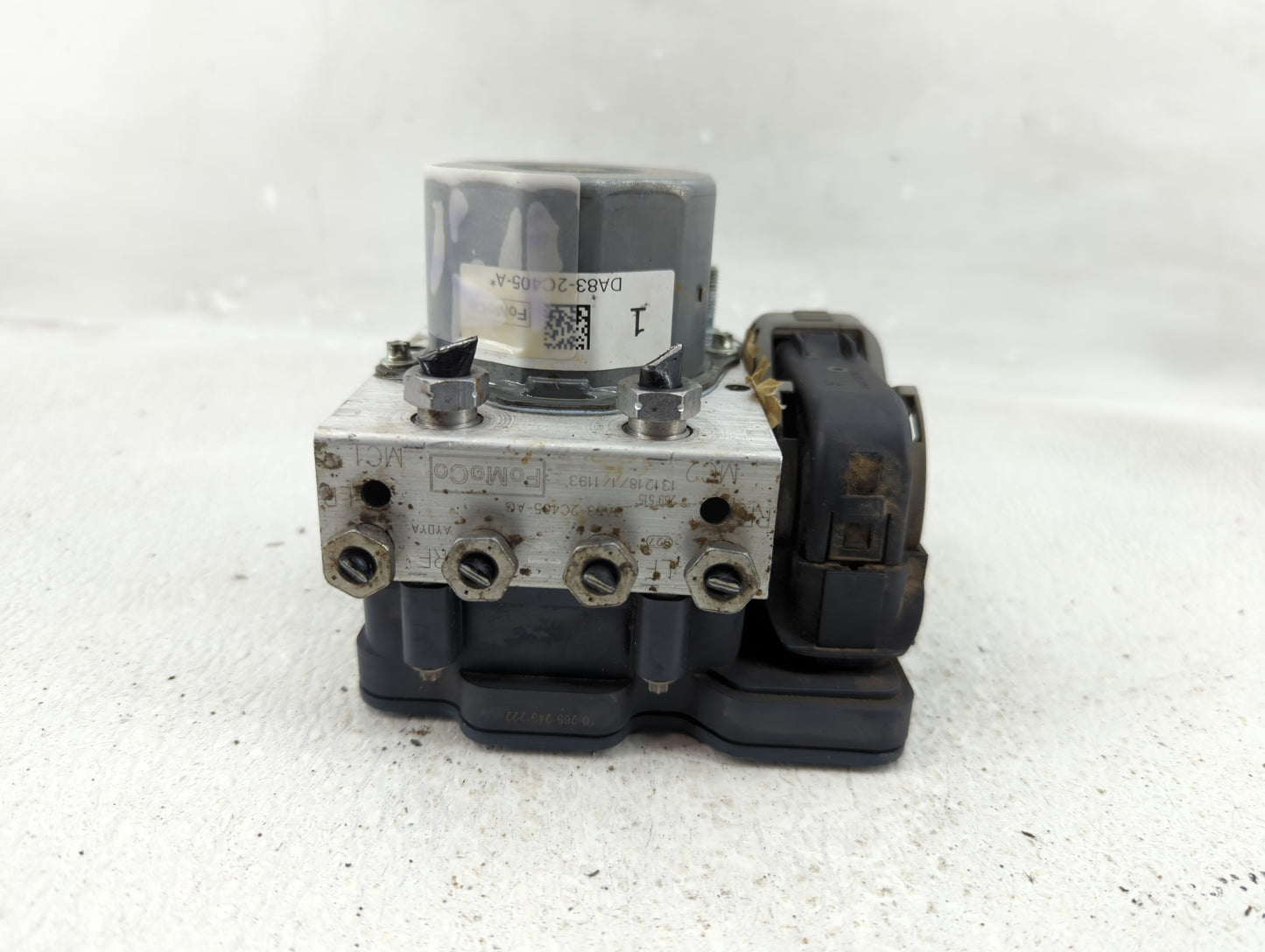 2013-2014 Ford Flex ABS Pump Control Module Replacement P/N:DA83-2C405-AG DA83-2C405-A Fits Fits 2013 2014 OEM Used Auto Par