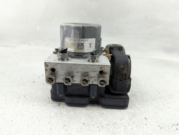 2013-2014 Ford Flex ABS Pump Control Module Replacement P/N:DA83-2C405-AG DA83-2C405-A Fits Fits 2013 2014 OEM Used Auto Par