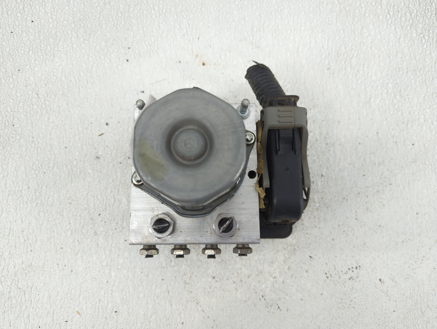 2013-2014 Ford Flex ABS Pump Control Module Replacement P/N:DA83-2C405-AG DA83-2C405-A Fits Fits 2013 2014 OEM Used Auto Par