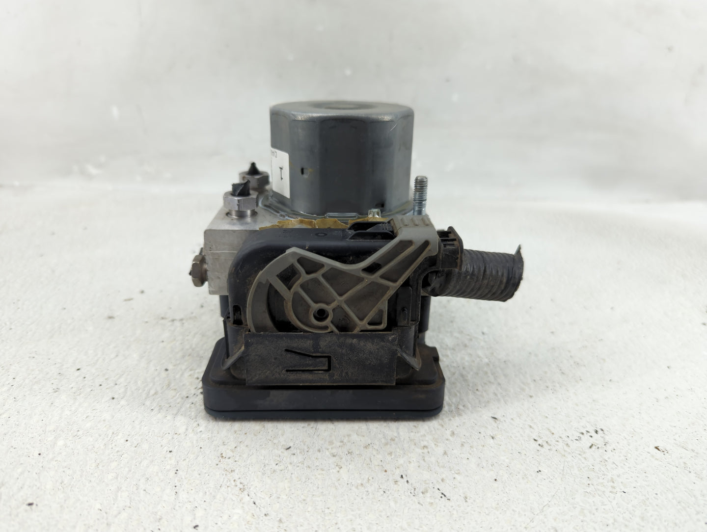 2013-2014 Ford Flex ABS Pump Control Module Replacement P/N:DA83-2C405-AG DA83-2C405-A Fits Fits 2013 2014 OEM Used Auto Par