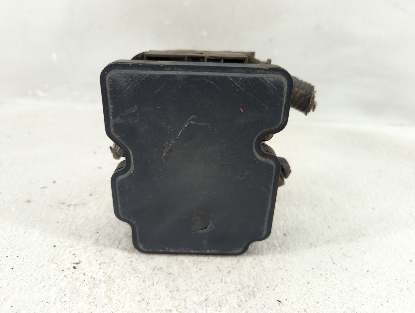 2013-2014 Ford Flex ABS Pump Control Module Replacement P/N:DA83-2C405-AG DA83-2C405-A Fits Fits 2013 2014 OEM Used Auto Par
