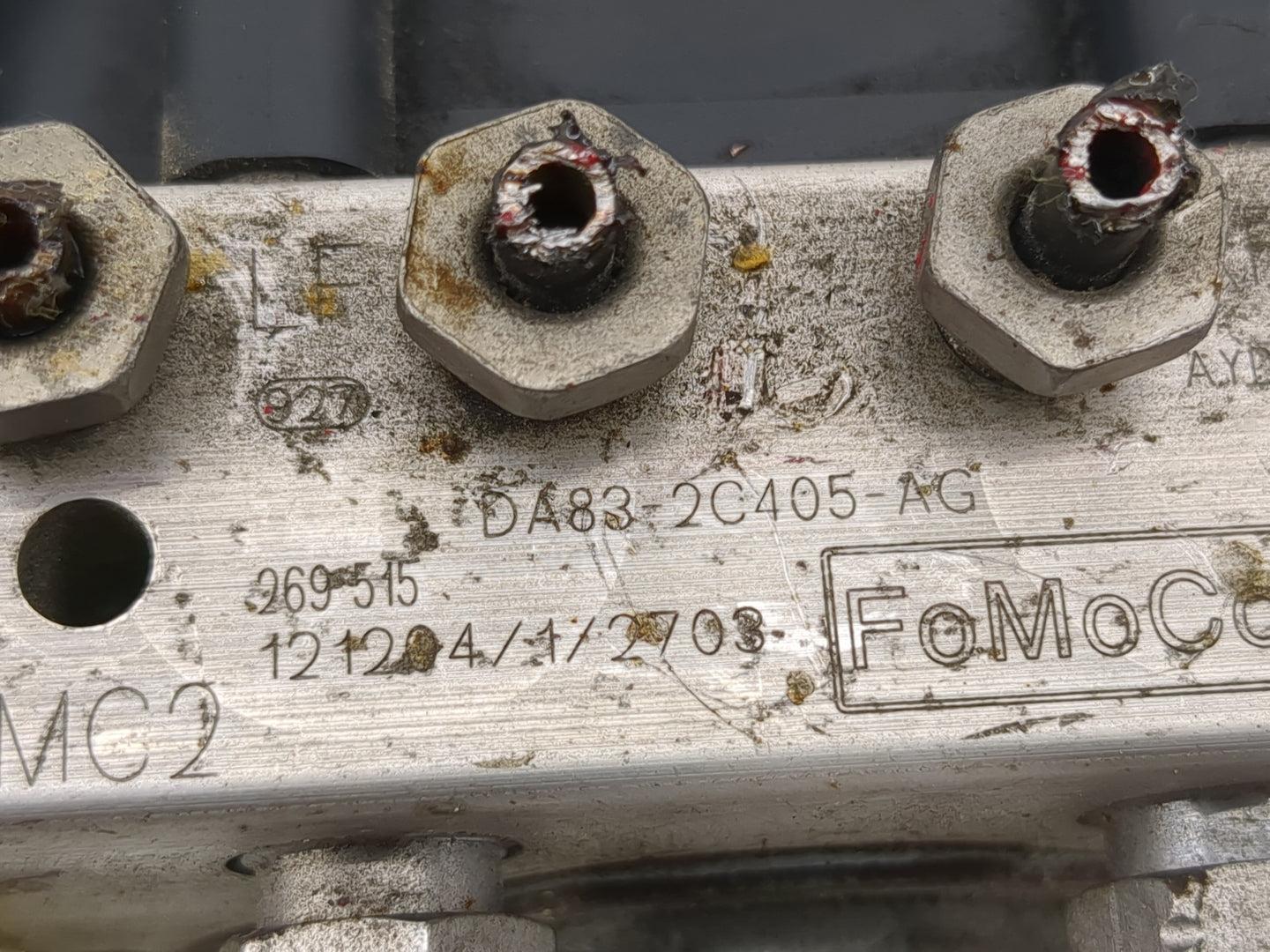 2013-2014 Ford Flex ABS Pump Control Module Replacement P/N:DA83-2C405-AG DA83-2C405-A Fits Fits 2013 2014 OEM Used Auto Par