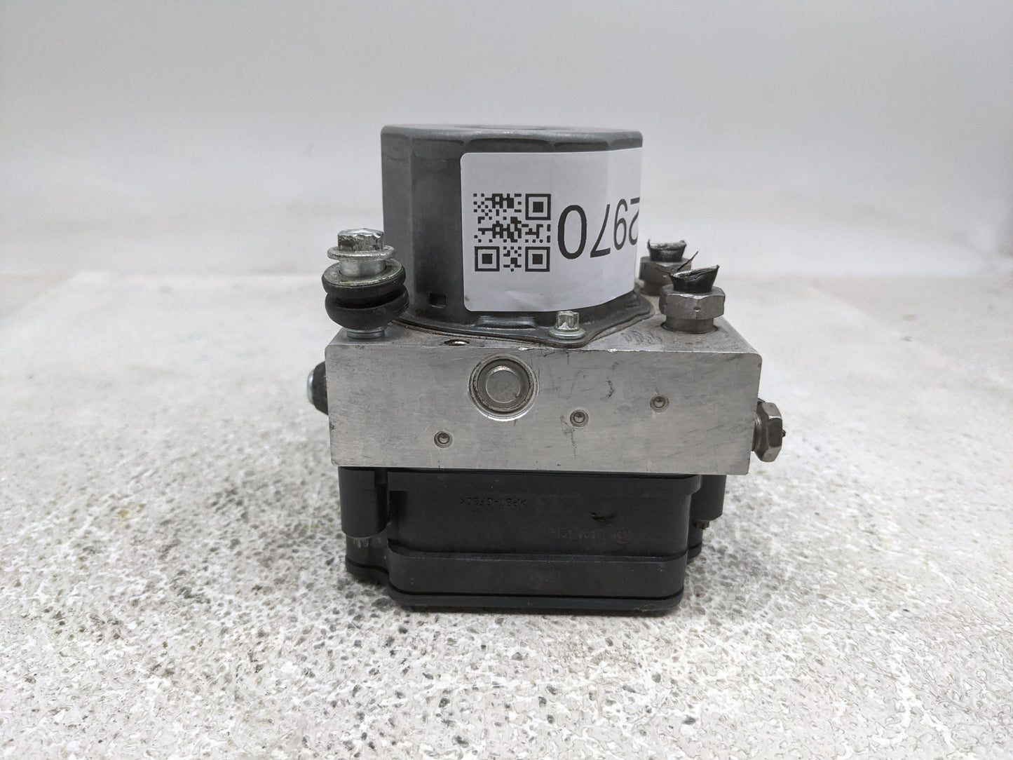 2013-2014 Ford Flex ABS Pump Control Module Replacement P/N:DA83-2C405-AG DA83-2C405-A Fits Fits 2013 2014 OEM Used Auto Par