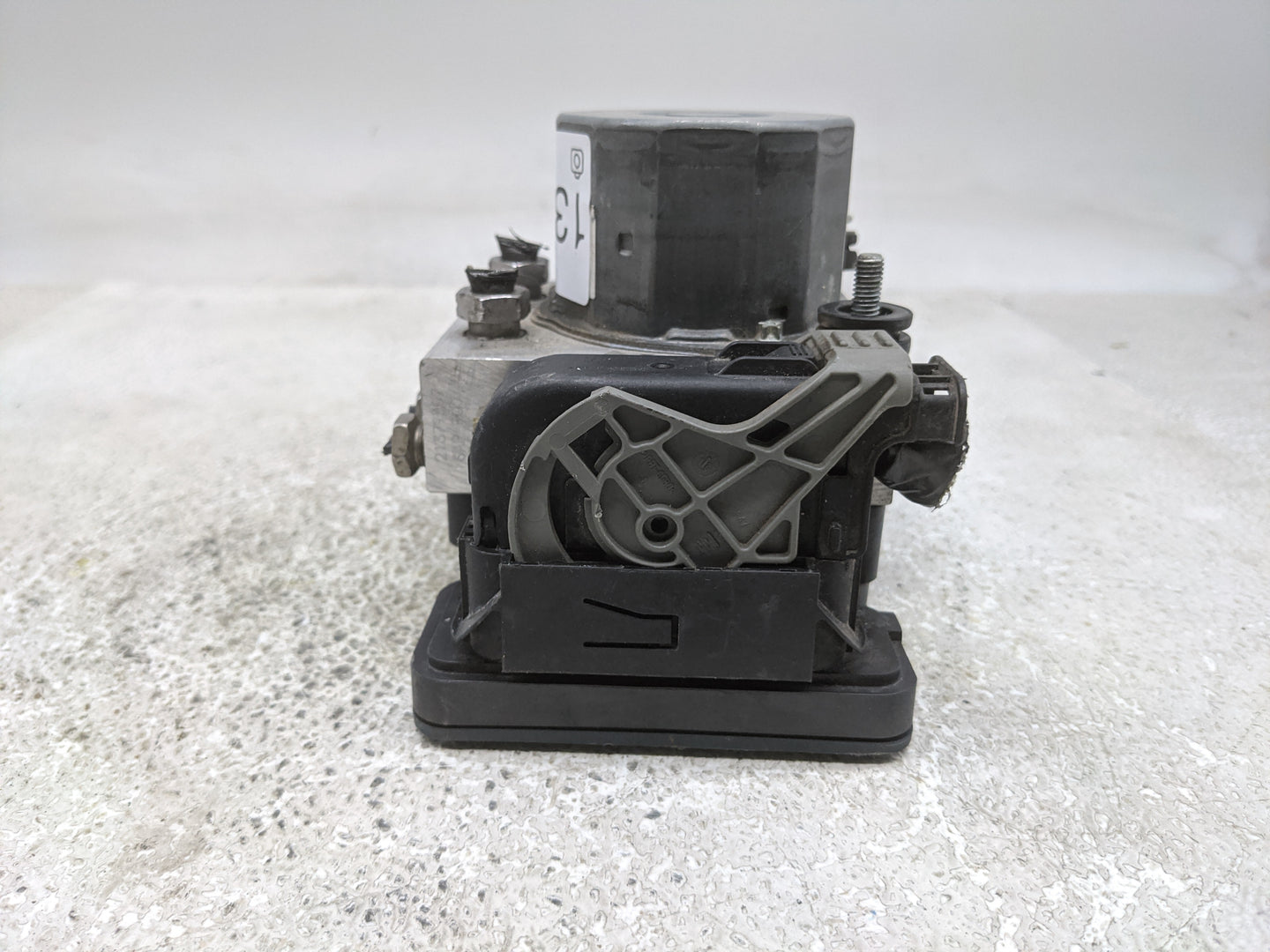 2013-2014 Ford Flex ABS Pump Control Module Replacement P/N:DA83-2C405-AG DA83-2C405-A Fits Fits 2013 2014 OEM Used Auto Par