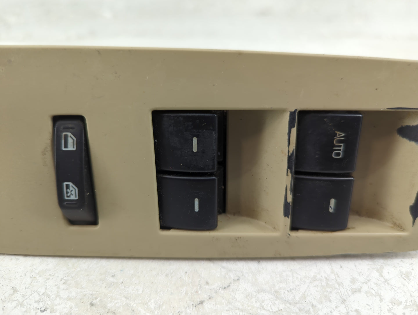 2009-2019 Ford Flex Master Power Window Switch Replacement Driver Side Left P/N:1593316 Fits OEM Used Auto Parts - Oemusedau