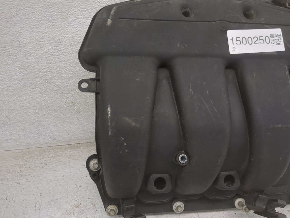 2014 Ford Flex Air Intake Manifold P/N:AT4E-9424-DG Fits OEM Used Auto Parts - Oemusedautoparts1.com