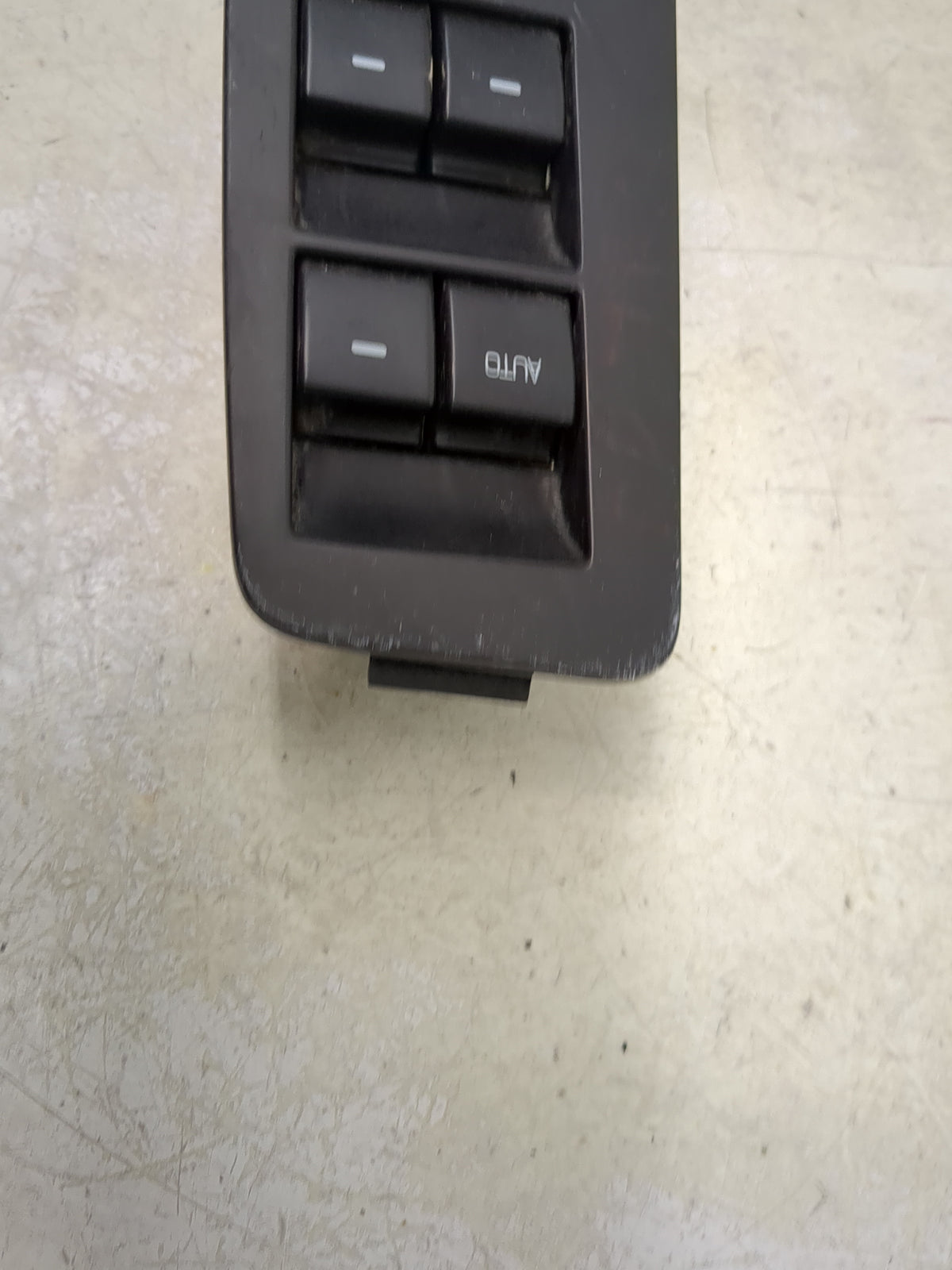 2014 Ford Flex Master Power Window Switch Replacement Driver Side Left P/N:540-AAW Fits OEM Used Auto Parts - Oemusedautopar