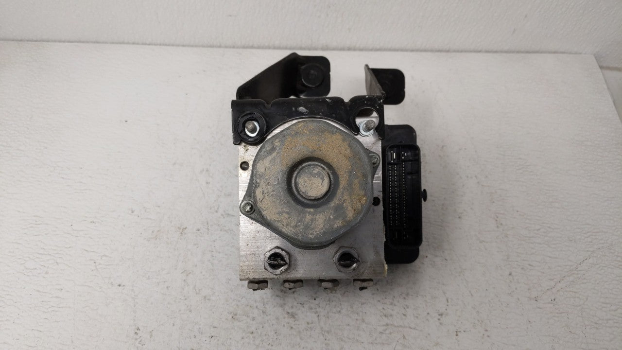 2013-2014 Ford Flex ABS Pump Control Module Replacement P/N:DA83-2C405-AG DA83-2C405-AC Fits Fits 2013 2014 OEM Used Auto Pa
