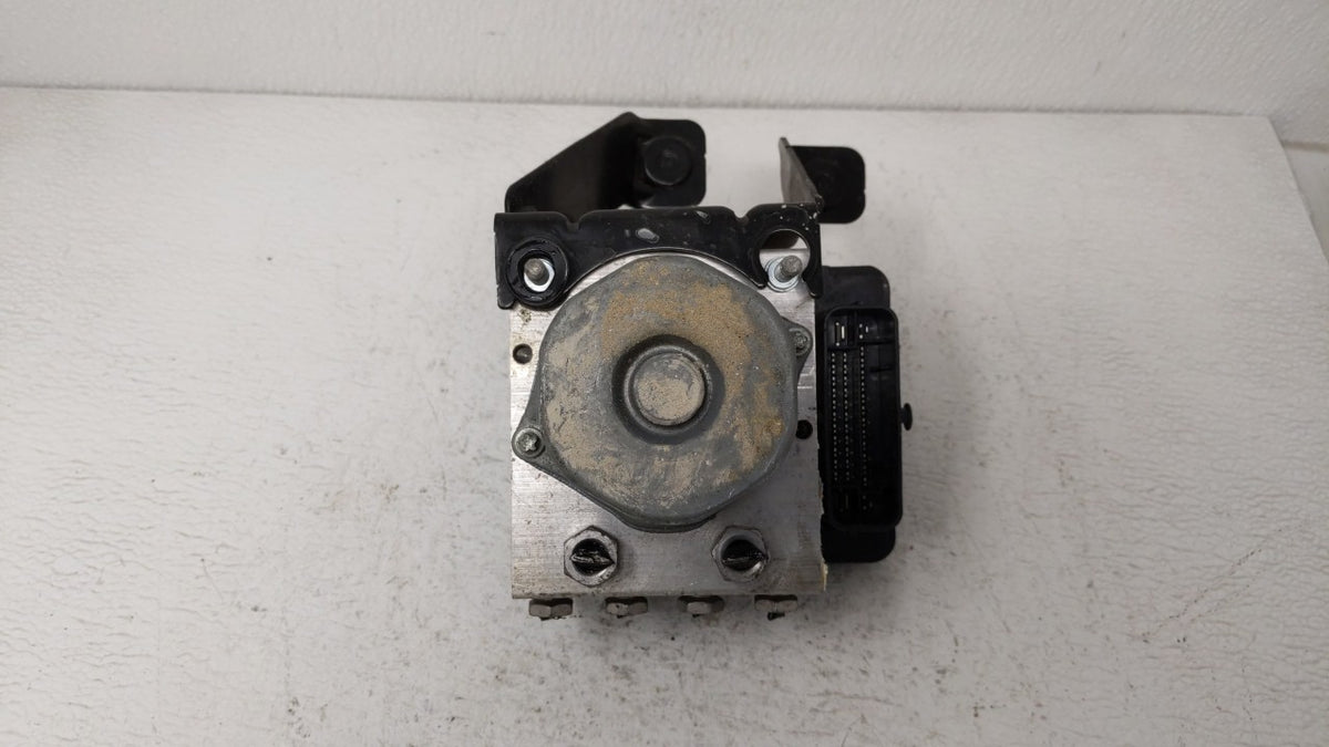 2013-2014 Ford Flex Anti-Lock Brake ABS Pump Module Actuator OEM P/N:DA83-2C405-AG DA83-2C405-AC Fits Fits 2013 2014 OEM Use