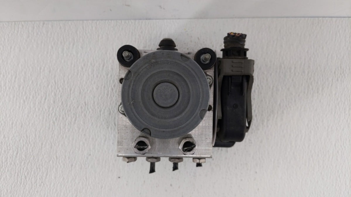2014-2019 Ford Flex Anti-Lock Brake ABS Pump Module Actuator OEM P/N:FA83-2C405-AC DA83-2C405-B Fits OEM Used Auto Parts - O