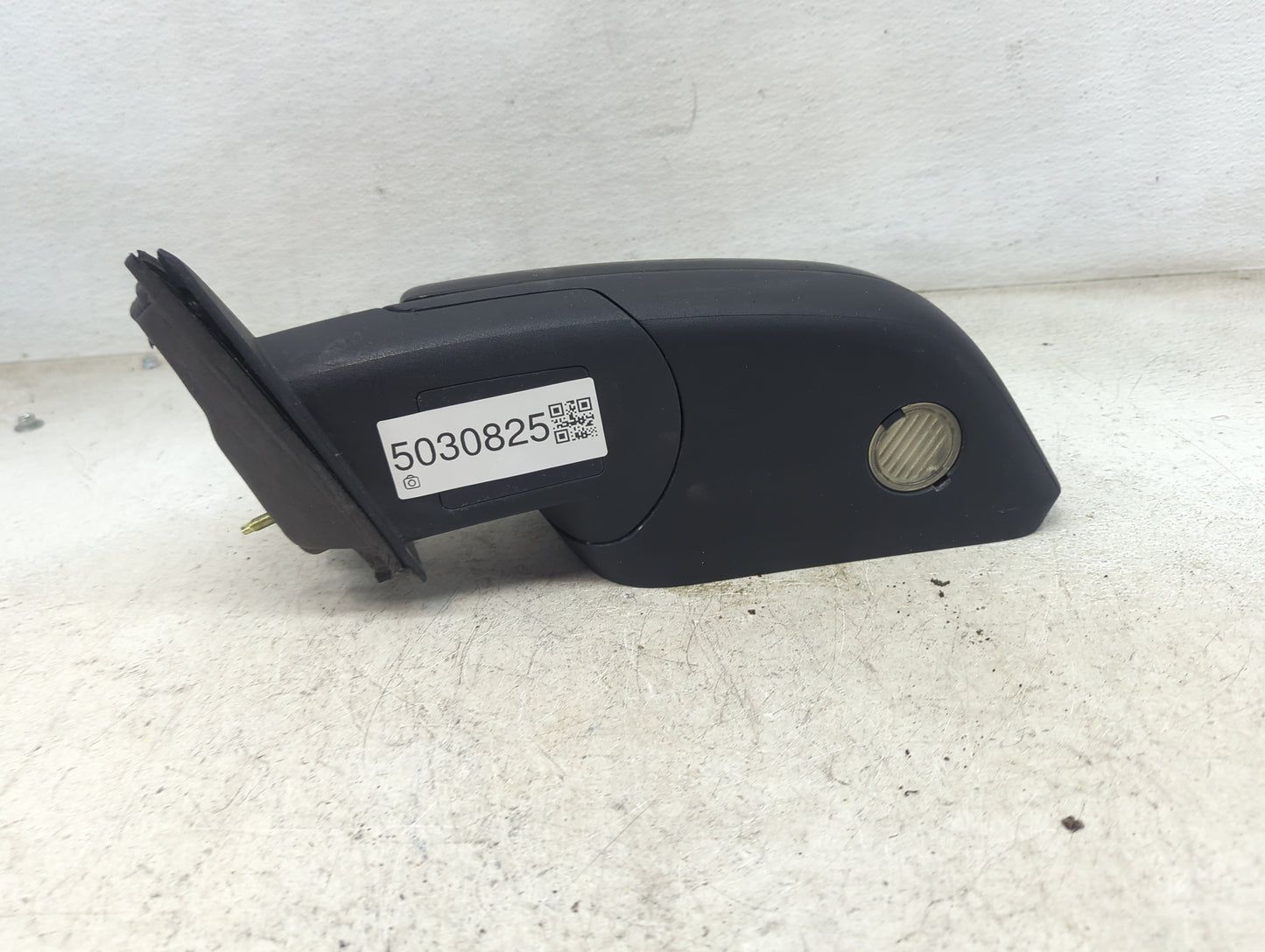 2013-2019 Ford Flex Driver Side View Mirror - Left Door Mirror OEM Used - Oemusedautoparts1.com