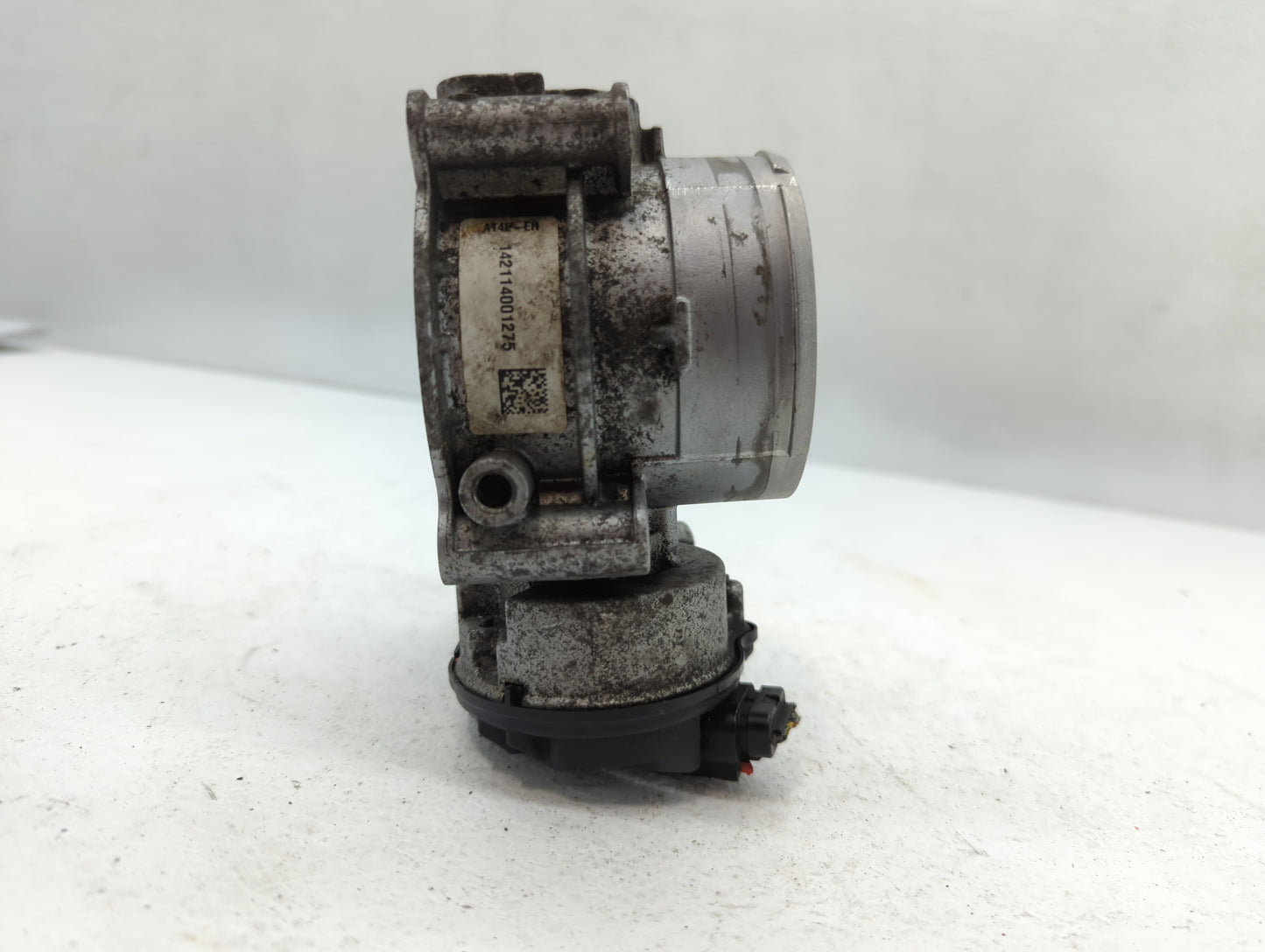 2013-2019 Ford Flex Throttle Body P/N:142114001275 Fits Fits 2011 2012 2013 2014 2015 2016 2017 2018 2019 OEM Used Auto Part
