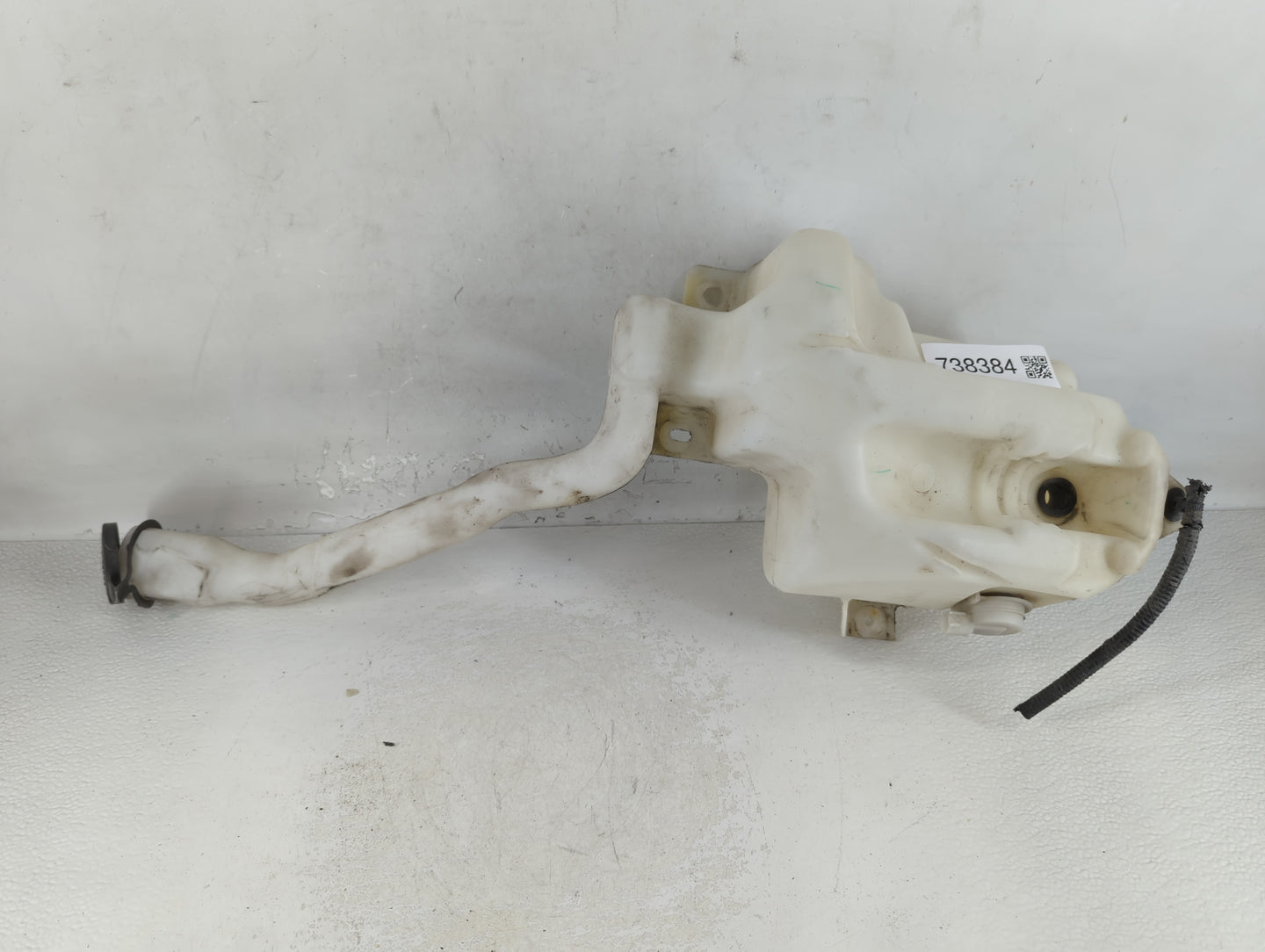 2013-2016 Ford Flex Windshield Washer Fluid Reservoir Bottle Oem - Oemusedautoparts1.com