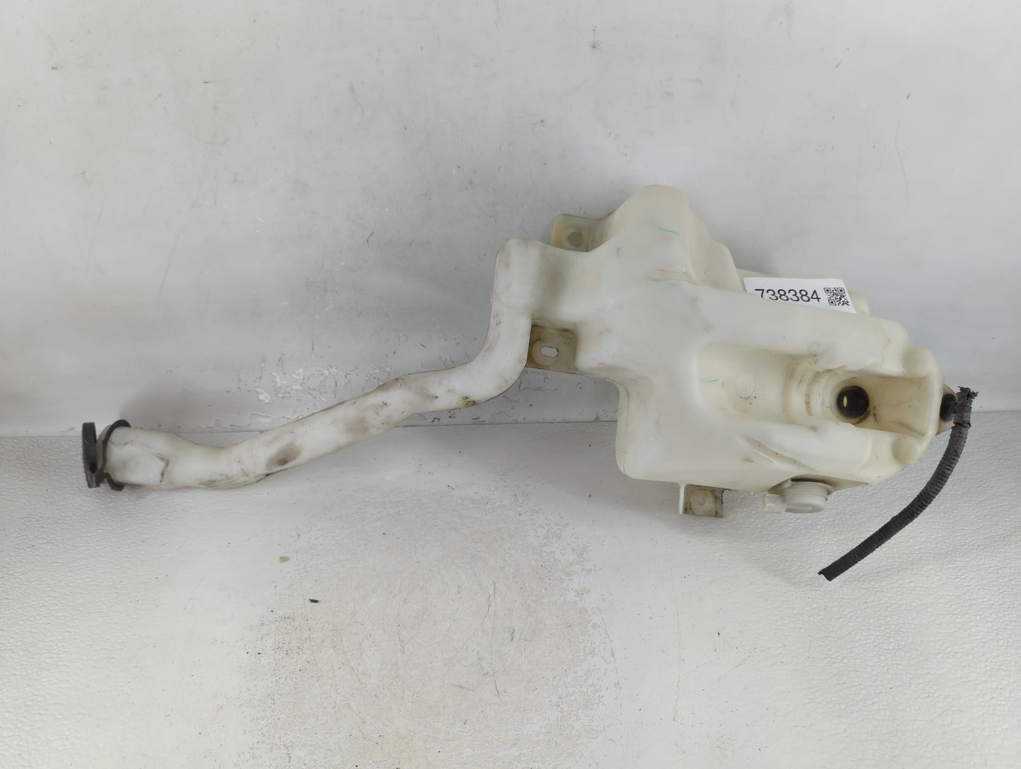 2013-2016 Ford Flex Windshield Washer Fluid Reservoir Bottle Oem - Oemusedautoparts1.com