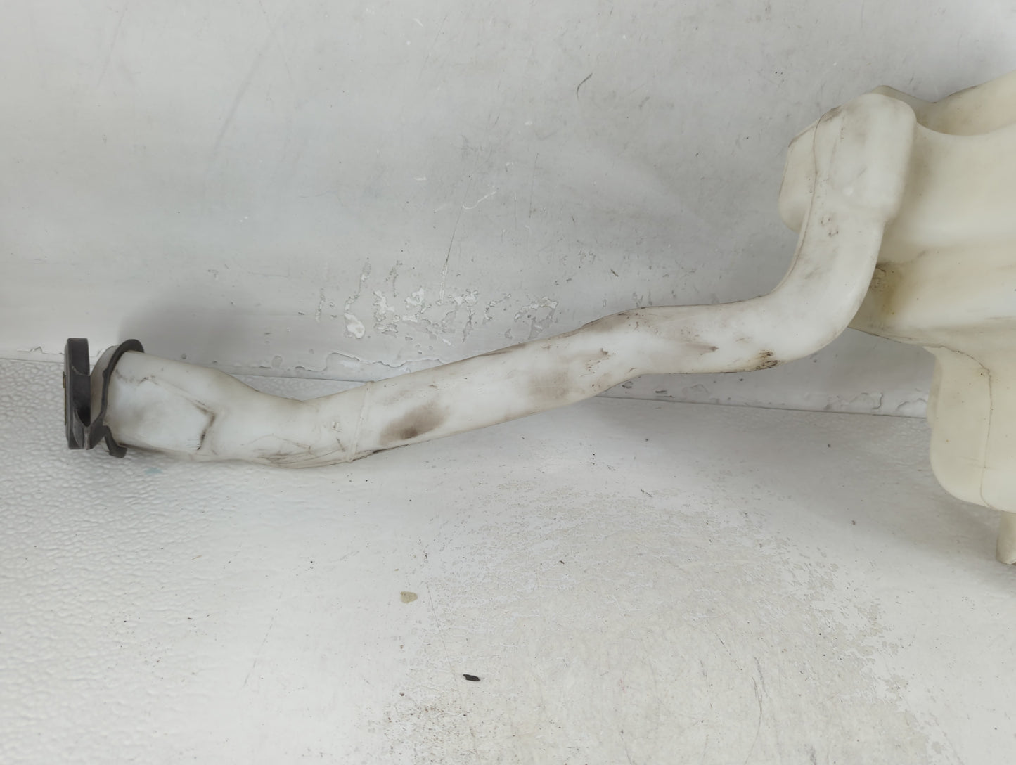2013-2016 Ford Flex Windshield Washer Fluid Reservoir Bottle Oem - Oemusedautoparts1.com