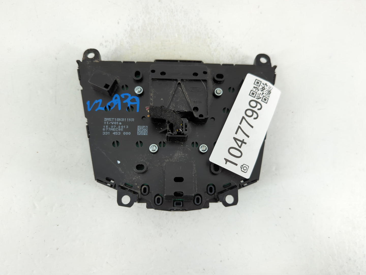 2013-2014 Ford Focus Radio AM FM Cd Player Receiver Replacement P/N:DM5T 18K811 KA Fits Fits 2013 2014 OEM Used Auto Parts -