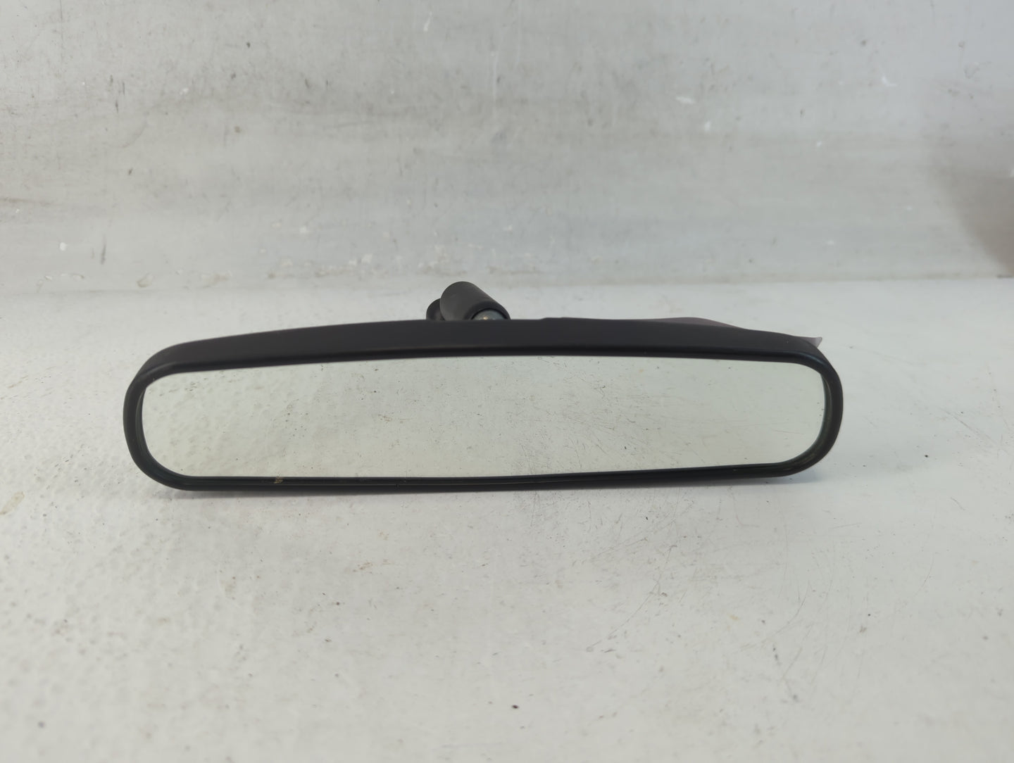 2010-2018 Ford Focus Interior Rear View Mirror Replacement OEM P/N:E8011681 Fits OEM Used Auto Parts - Oemusedautoparts1.com