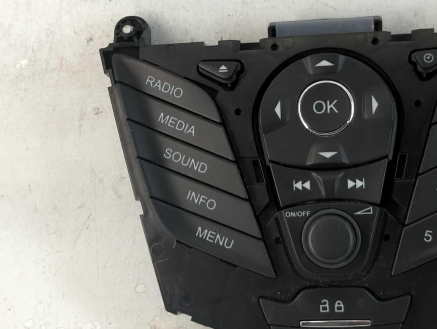 2013-2014 Ford Focus Radio AM FM Cd Player Receiver Replacement Fits Fits 2013 2014 OEM Used Auto Parts - Oemusedautoparts1.