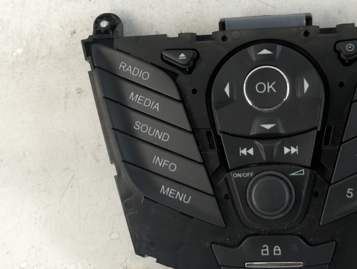 2013-2014 Ford Focus Radio AM FM Cd Player Receiver Replacement Fits Fits 2013 2014 OEM Used Auto Parts - Oemusedautoparts1.