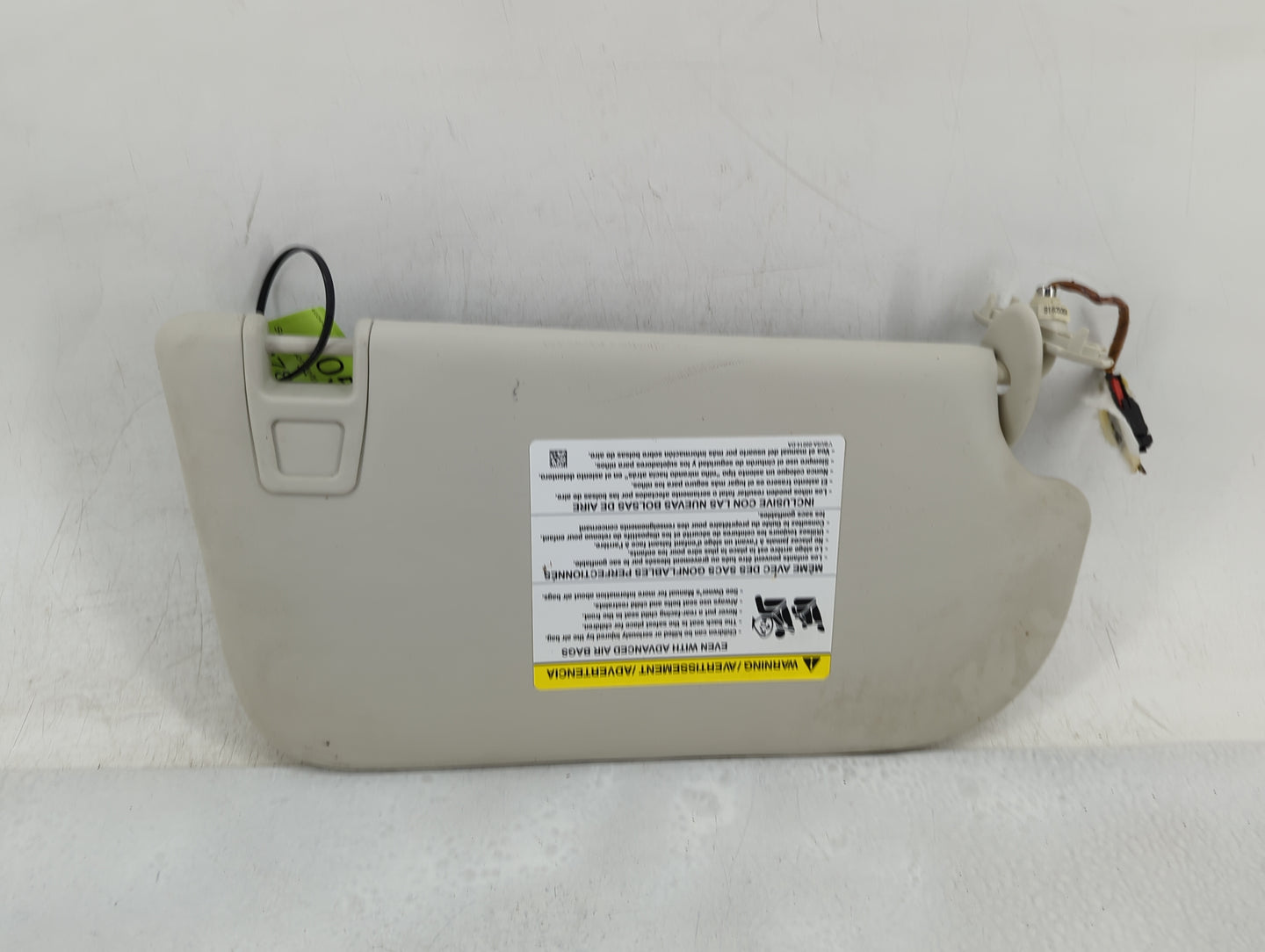 2013-2018 Ford Focus Sun Visor Shade Replacement Driver Left Mirror Fits Fits 2013 2014 2015 2016 2017 2018 OEM Used Auto Pa