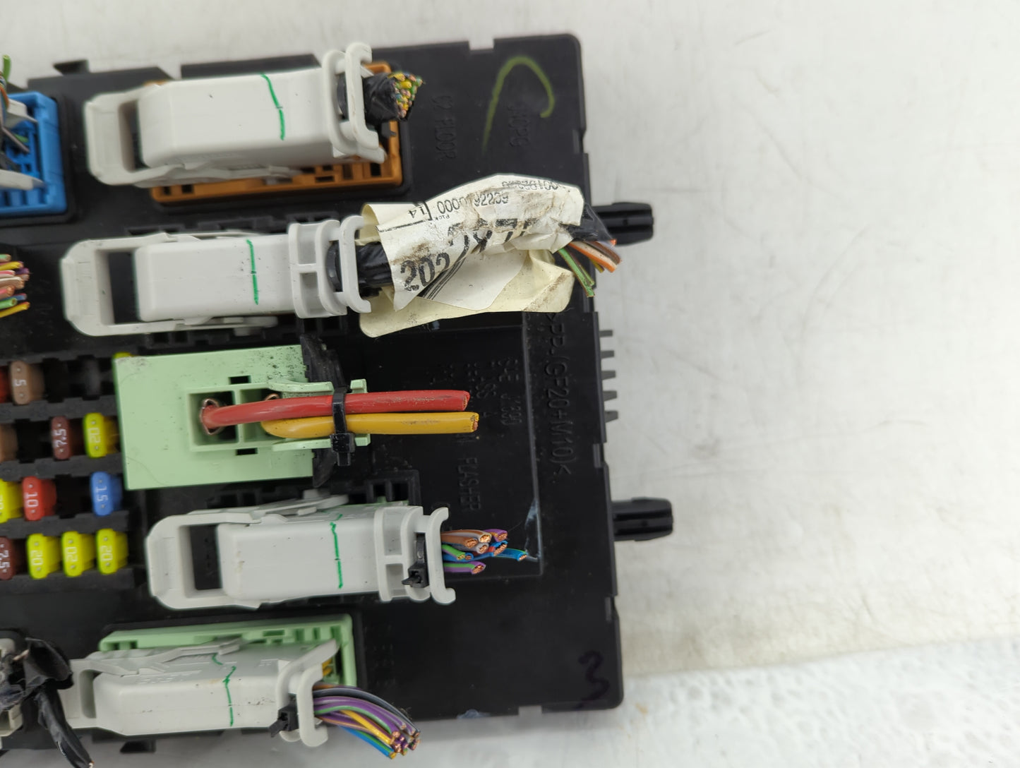 2014-2014 Ford Focus Body Control Module Bcm Inner Cabin Fuse Box - Oemusedautoparts1.com