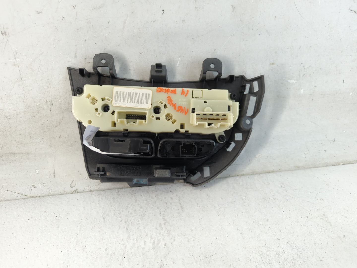 2013-2014 Ford Focus Climate Control Module Temperature AC/Heater Replacement P/N:CM5T-19980-AF Fits Fits 2013 2014 OEM Used