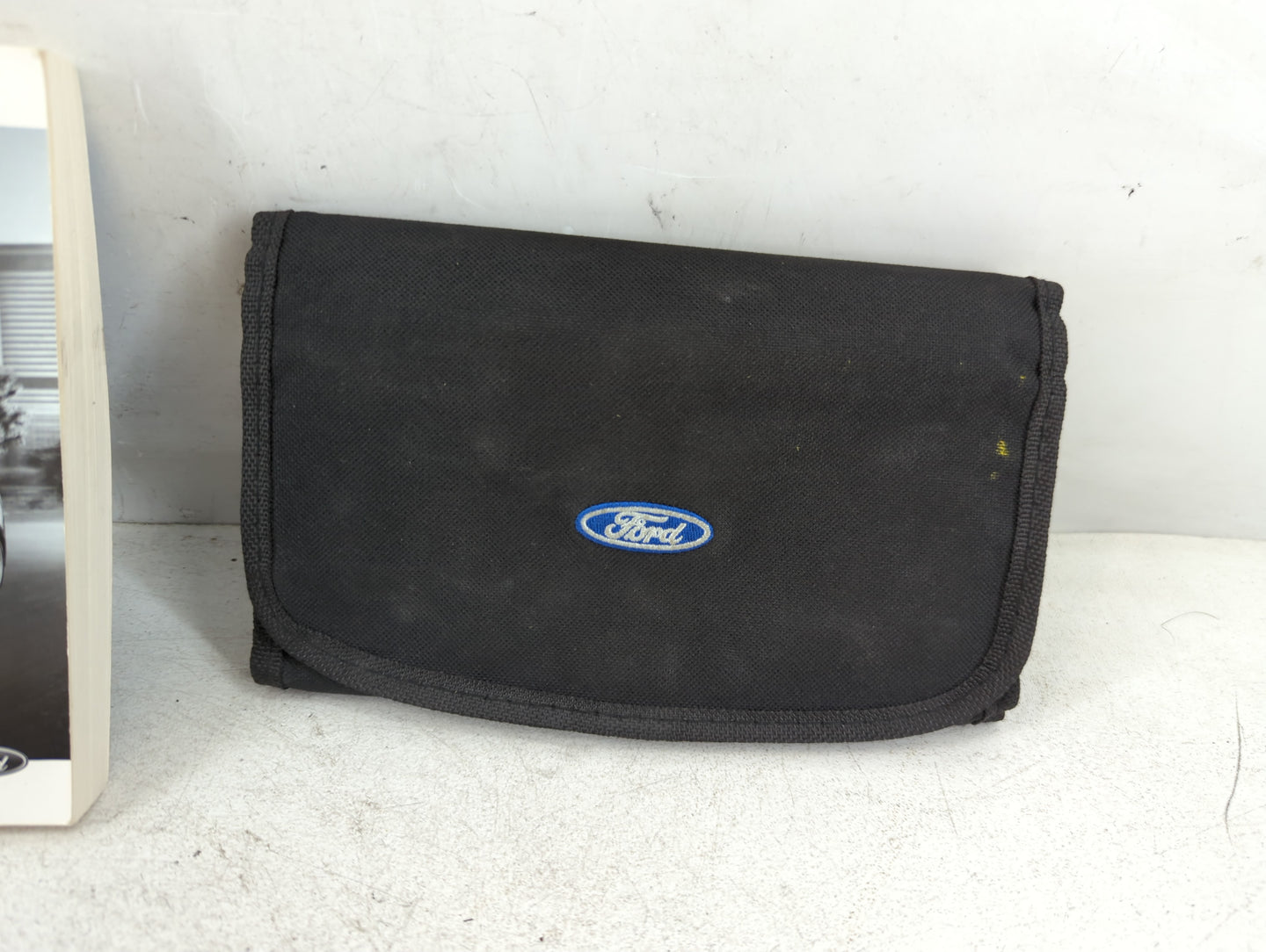 2014 Ford Focus Owners Manual Book Guide P/N:EM5J 19A321 AA OEM Used Auto Parts - Oemusedautoparts1.com