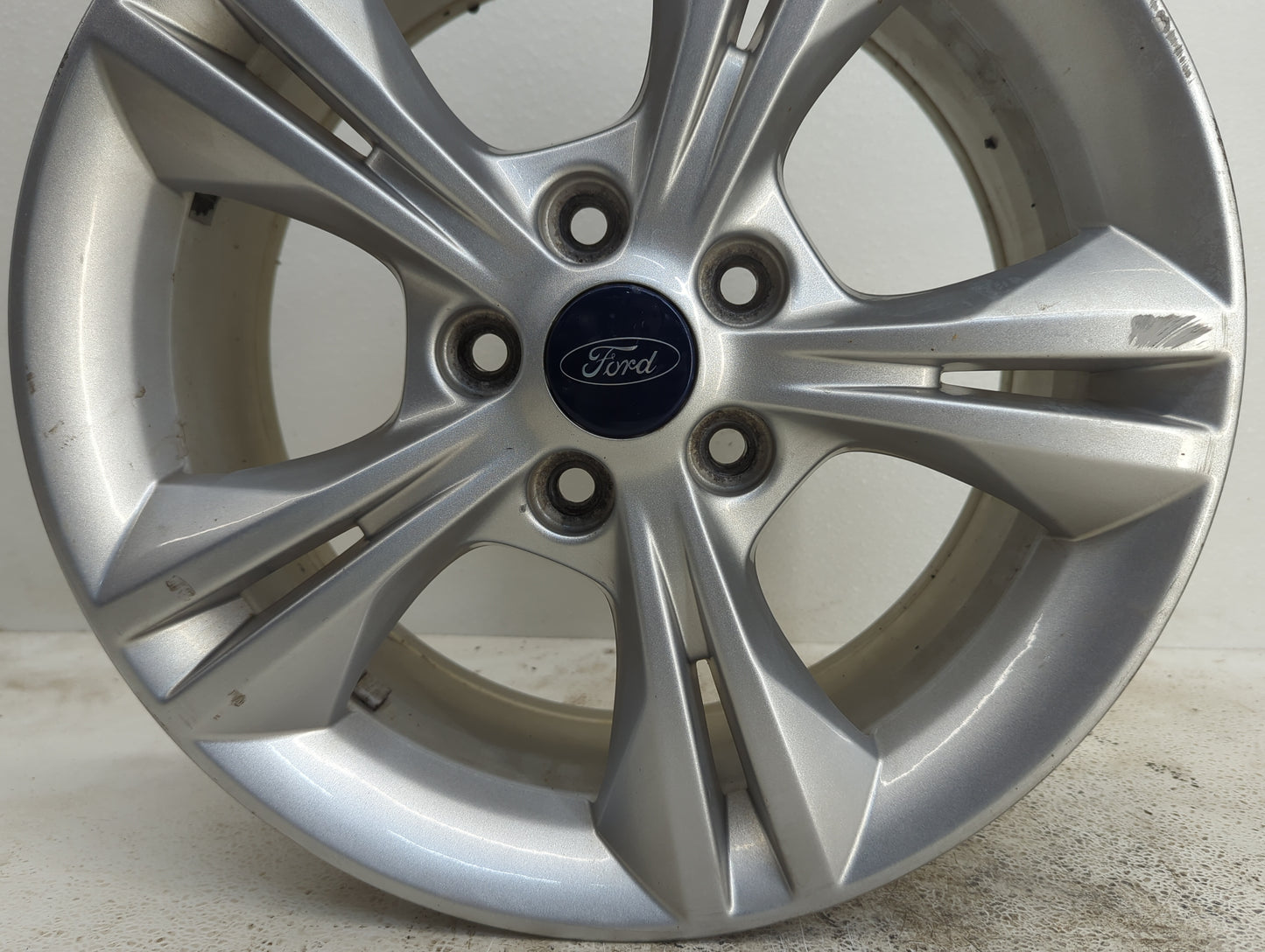 2012-2018 Ford Focus Oem Wheel Rim - Oemusedautoparts1.com