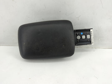 2012-2014 Ford Focus Center Console Armrest Cover Lid P/N:1795488 Fits Fits 2012 2013 2014 OEM Used Auto Parts - Oemusedauto