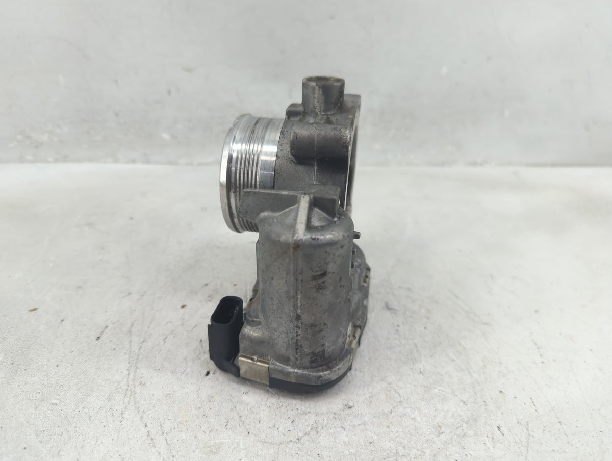 2014-2018 Ford Focus Throttle Body P/N:DS7E-9F991-BB 0280750576 Fits Fits 2014 2015 2016 2017 2018 2019 2020 2021 2022 OEM U