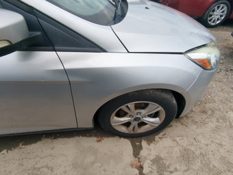 compare product 2012-2018 Ford Focus Passenger Fender 1069346