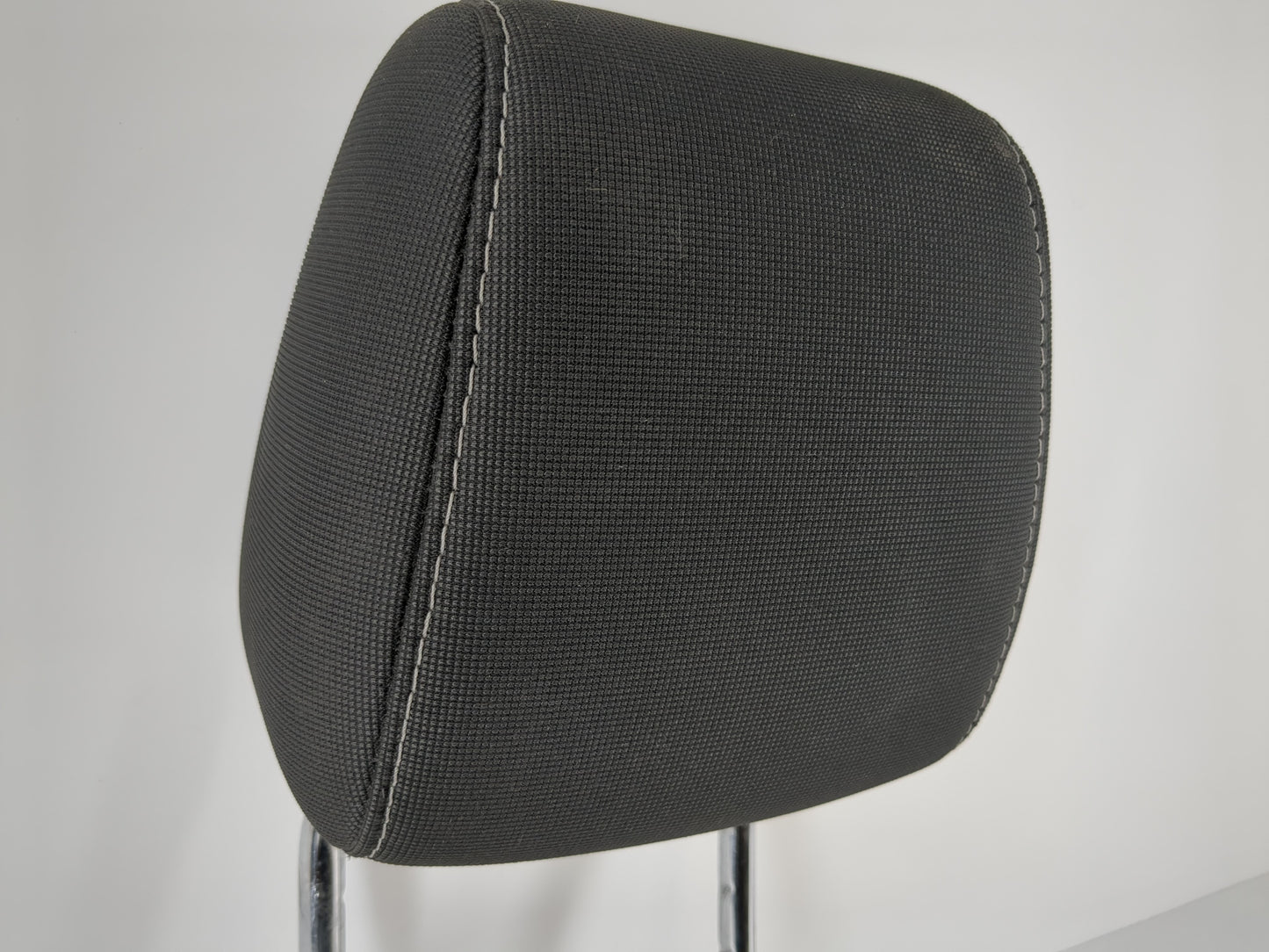 2013-2014 Ford Focus Headrest Head Rest Front Driver Passenger Seat Fits Fits 2013 2014 OEM Used Auto Parts - Oemusedautopar