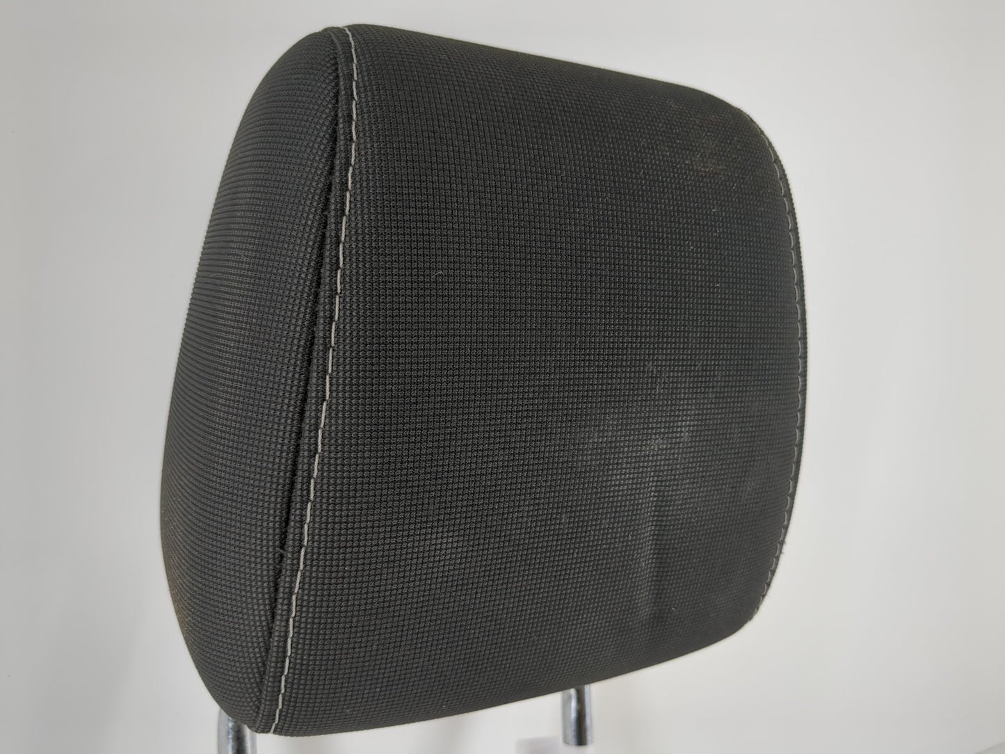 2013-2014 Ford Focus Headrest Head Rest Front Driver Passenger Seat Fits Fits 2013 2014 OEM Used Auto Parts - Oemusedautopar