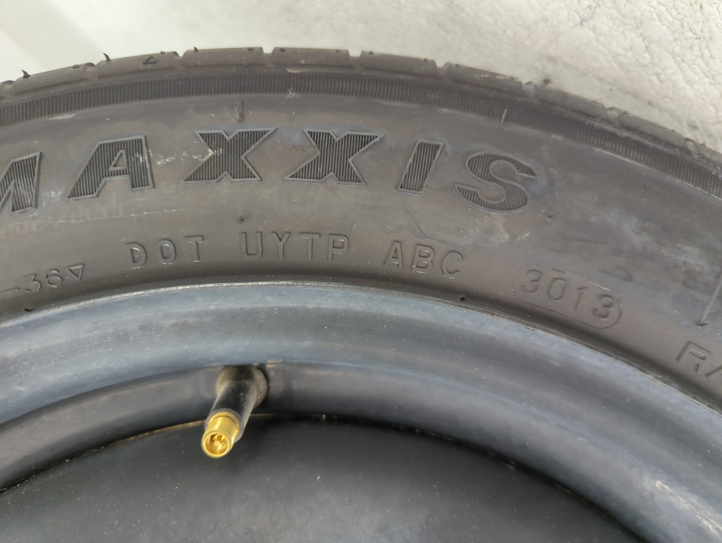 2012-2018 Ford Focus Spare Donut Tire Wheel Rim Oem - Oemusedautoparts1.com