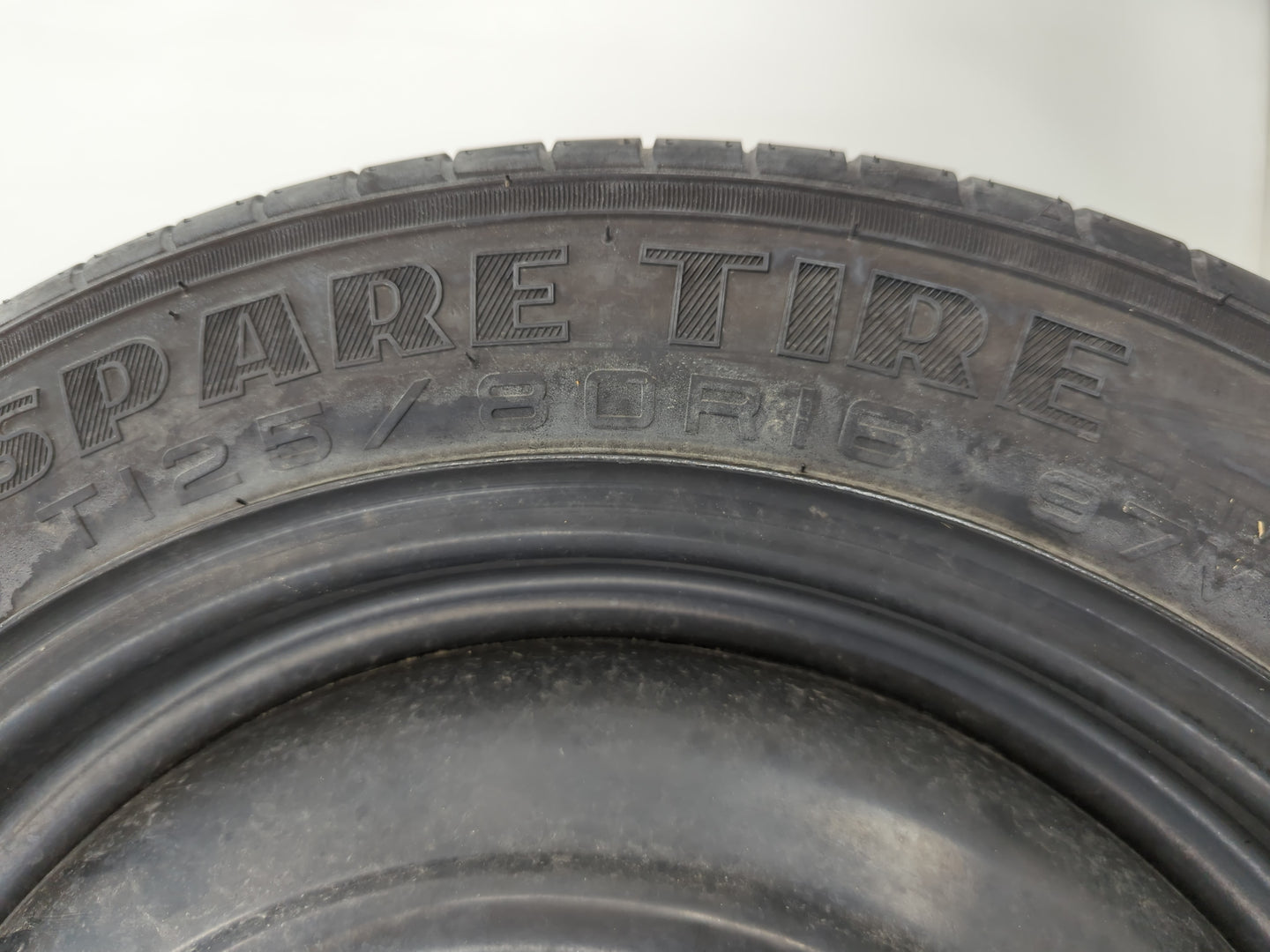 2012-2018 Ford Focus Spare Donut Tire Wheel Rim Oem - Oemusedautoparts1.com