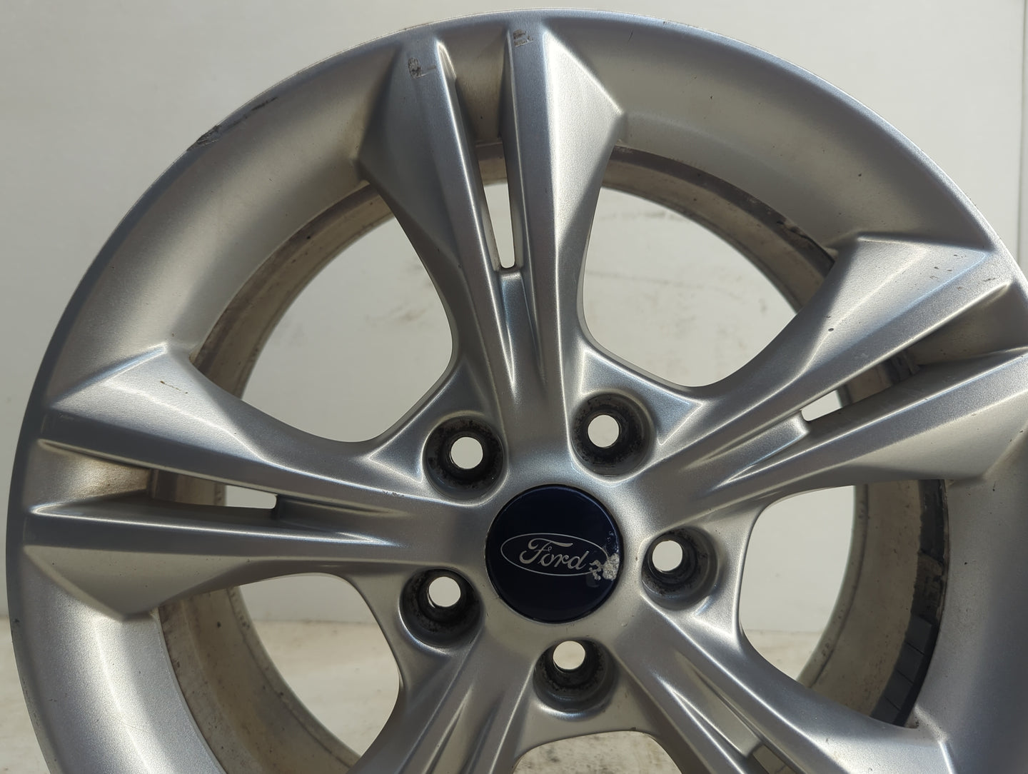 2012-2014 Ford Focus Oem Wheel Rim - Oemusedautoparts1.com
