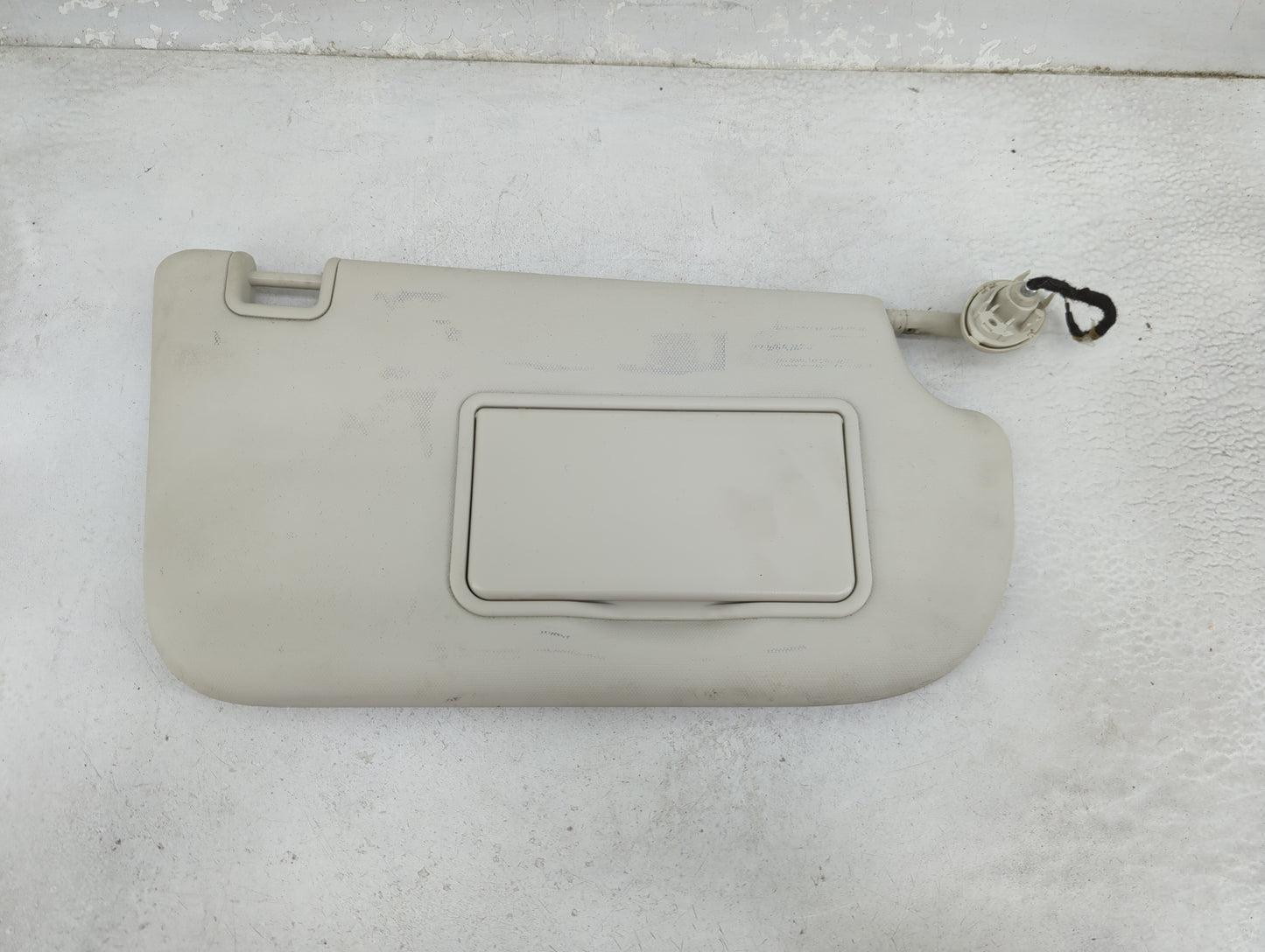 2013-2018 Ford Focus Sun Visor Shade Replacement Passenger Right Mirror Fits Fits 2013 2014 2015 2016 2017 2018 OEM Used Aut