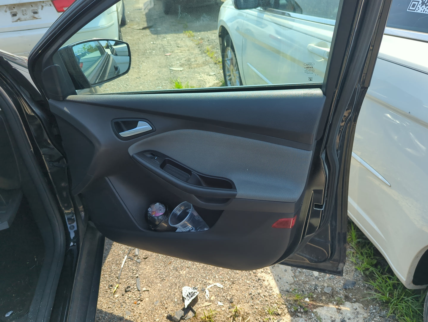 2014 Ford Focus Front Right Passenger Interior Door Panel Trim - Oemusedautoparts1.com