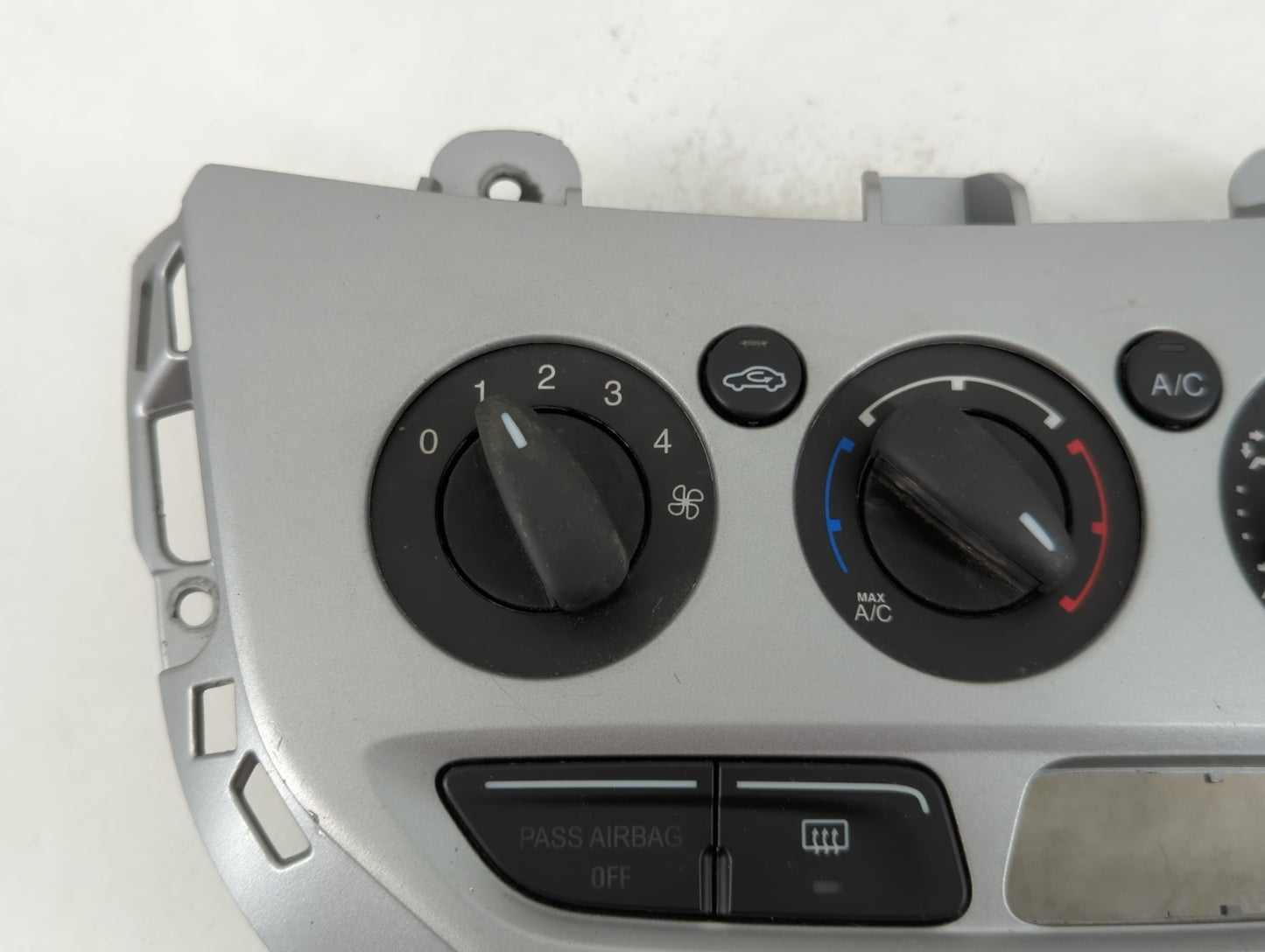 2013-2014 Ford Focus Climate Control Module Temperature AC/Heater Replacement P/N:CM5T-19980-AE Fits Fits 2013 2014 OEM Used