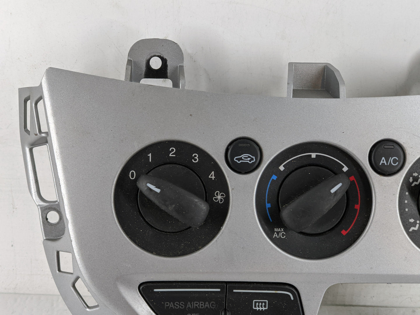 2013-2014 Ford Focus Climate Control Module Temperature AC/Heater Replacement P/N:CM5T-19980-AF Fits Fits 2013 2014 OEM Used