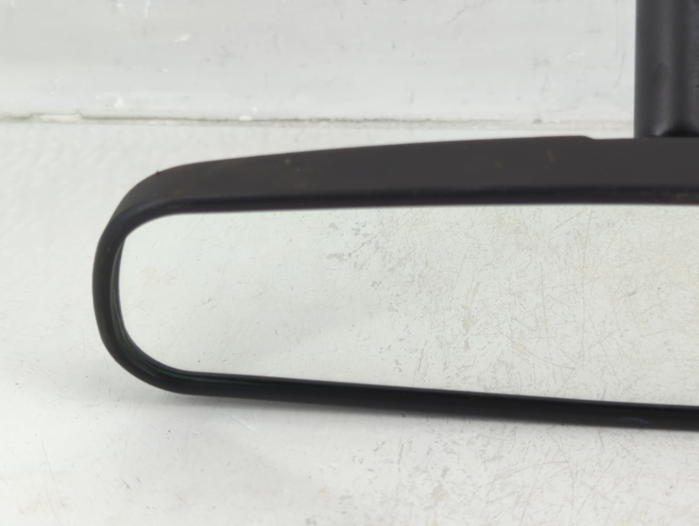 2010-2018 Ford Focus Interior Rear View Mirror Replacement OEM P/N:E8011681 Fits OEM Used Auto Parts - Oemusedautoparts1.com