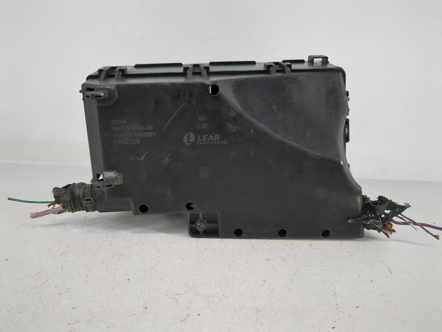 2012-2014 Ford Focus Fusebox Fuse Box Panel Relay Module P/N:5B0Q10107 Fits Fits 2012 2013 2014 OEM Used Auto Parts - Oemuse