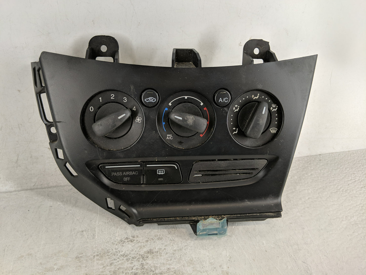 2013-2014 Ford Focus Climate Control Module Temperature AC/Heater Replacement P/N:FD-CM5T-14012421-0338 CM5T-19980-AF Fits O