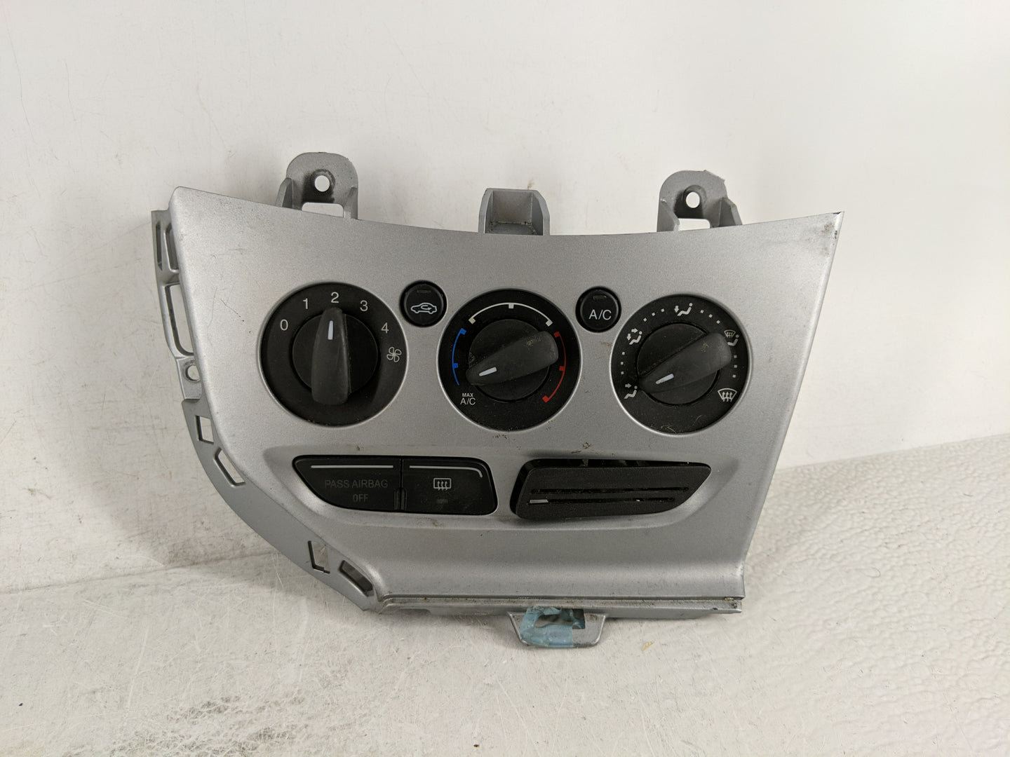 2013-2014 Ford Focus Climate Control Module Temperature AC/Heater Replacement P/N:E1062773 FD-CM5T-13080311-0023 Fits OEM Us