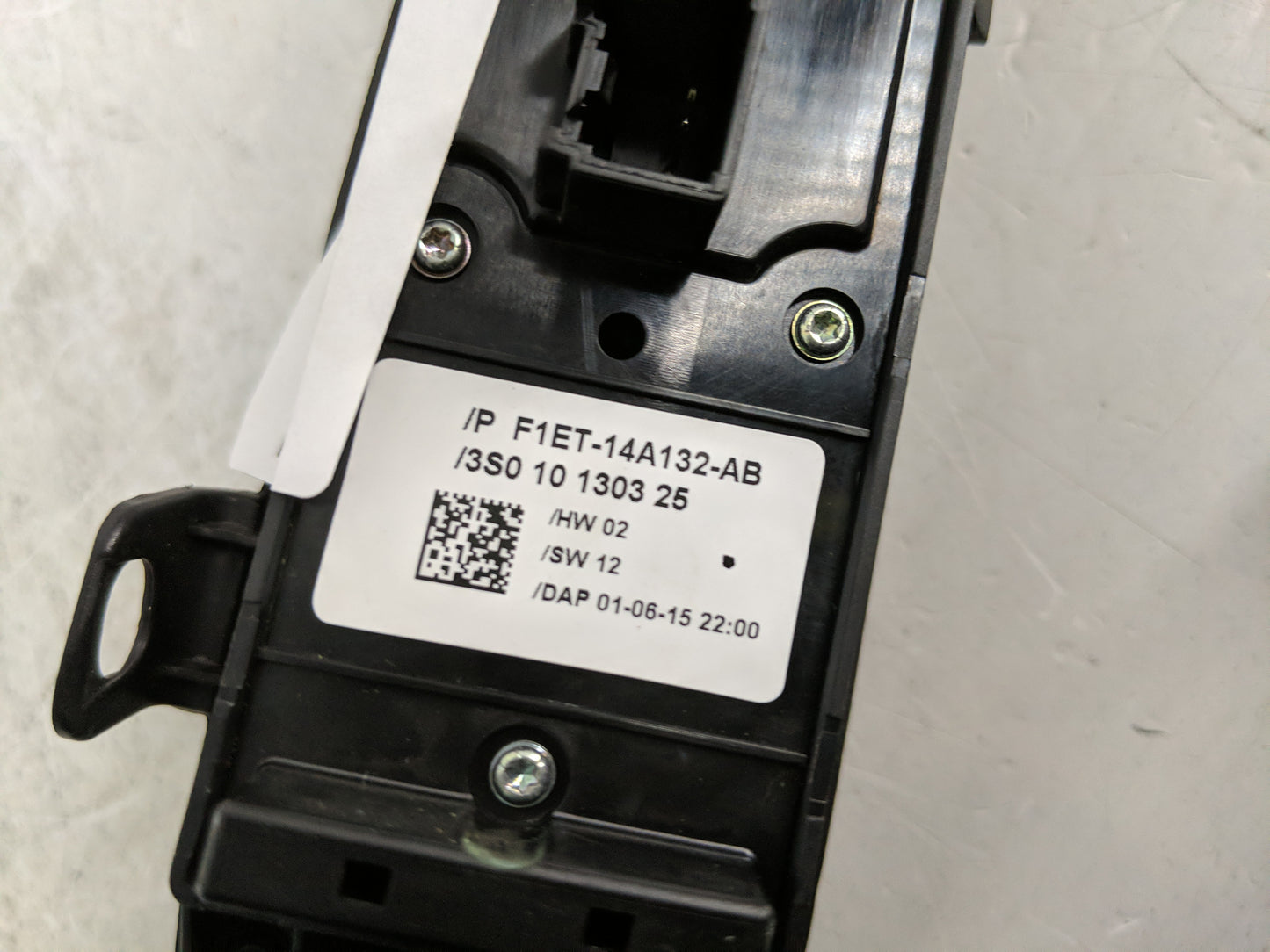 2012-2018 Ford Focus Master Power Window Switch Replacement Driver Side Left P/N:F1ET-14A132-AB 1085502X Fits OEM Used Auto 